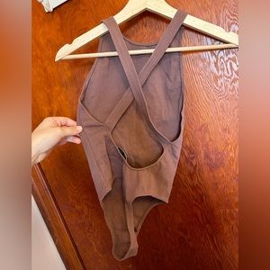 Aritzia open back body suit, size XXS, perfect condition no sign of wear